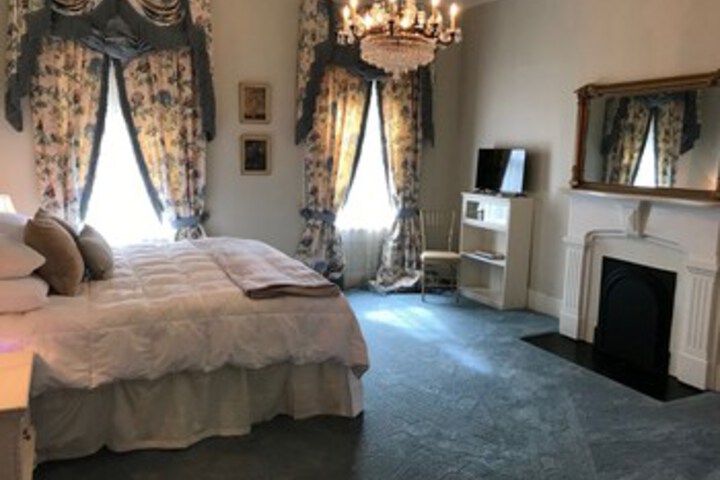 Room 42 of 52