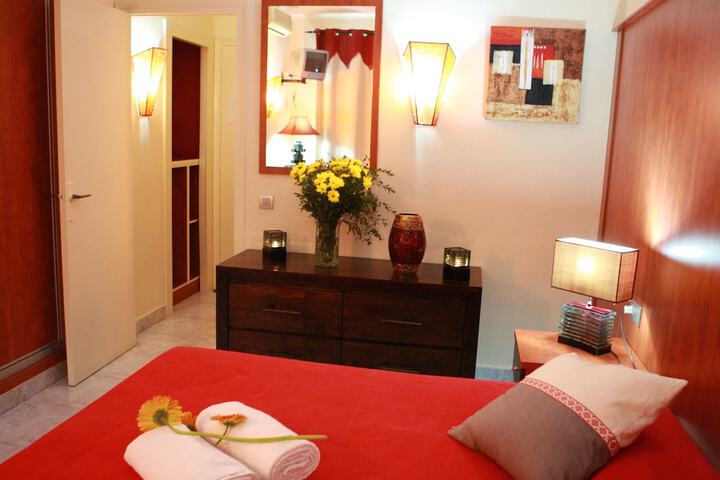 Room 7 of 53