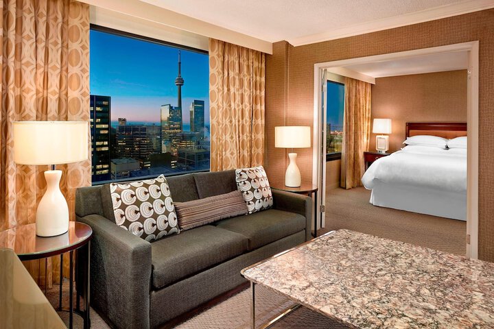 Room 27 of 120