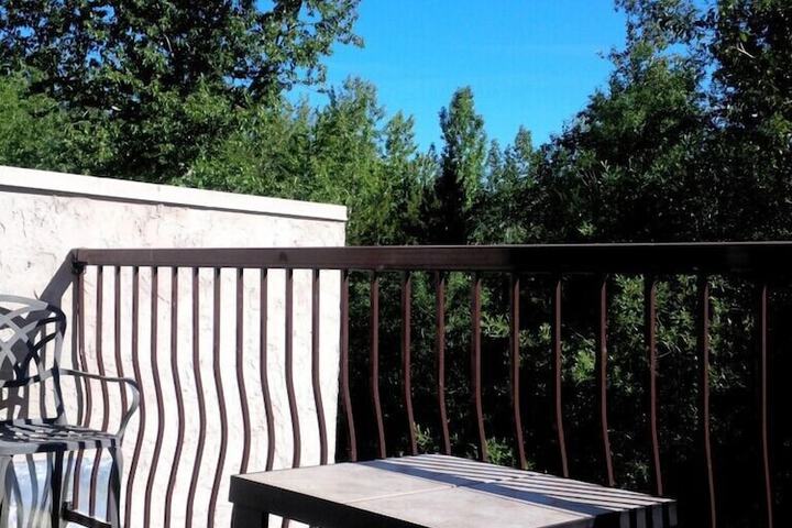 Terrace/Patio 7 of 12