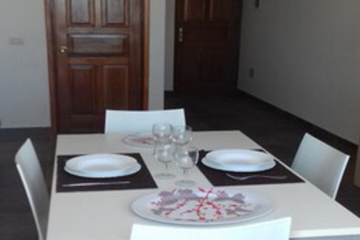 Room 10 of 24