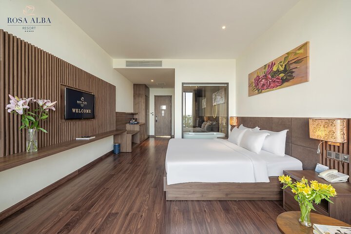 Room 5 of 61