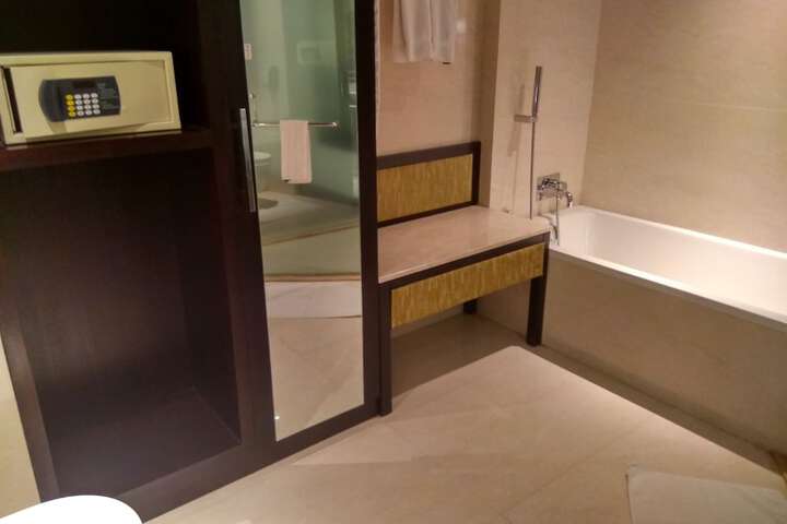 Room 22 of 55