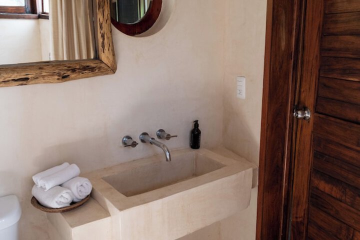 Room 20 of 60