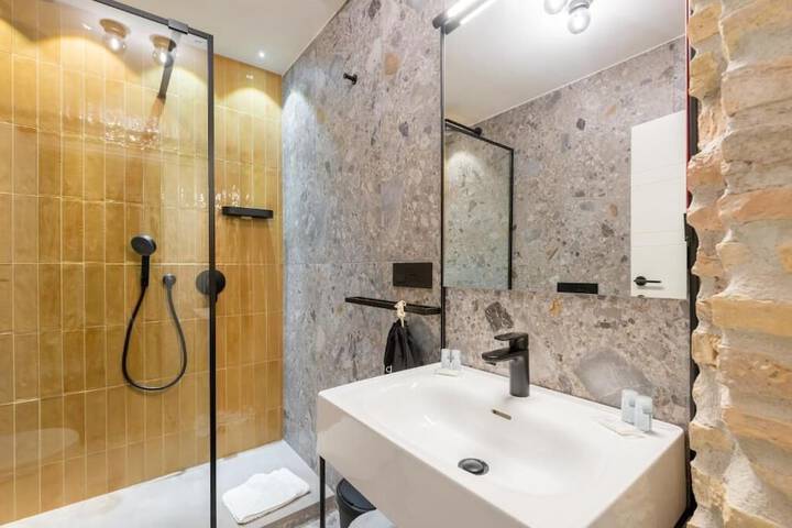 Bath Amenities