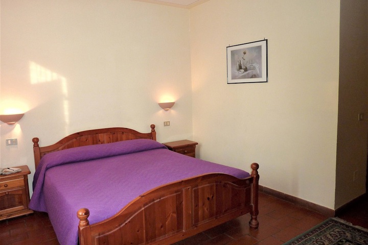 Room 16 of 35