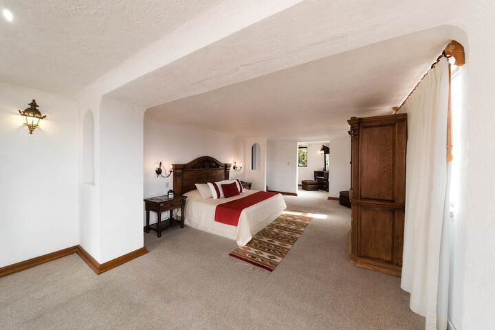Room 10 of 54