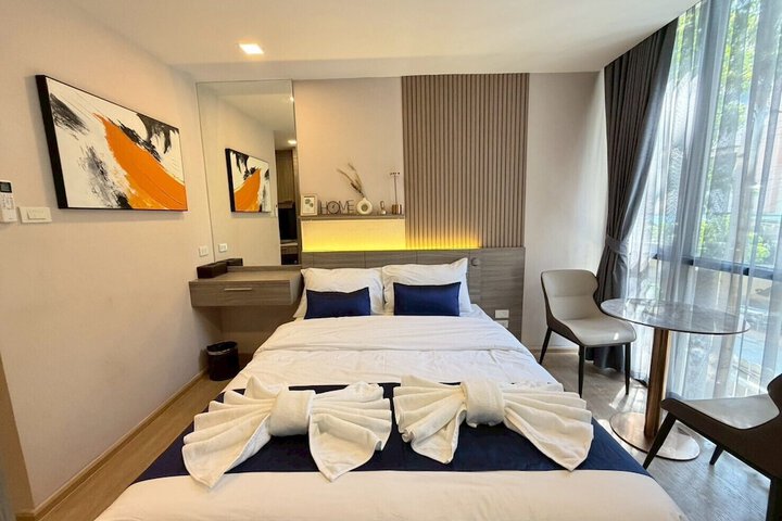 Room 9 of 71