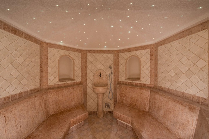 Room 40 of 59