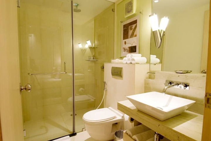 Clean Restrooms