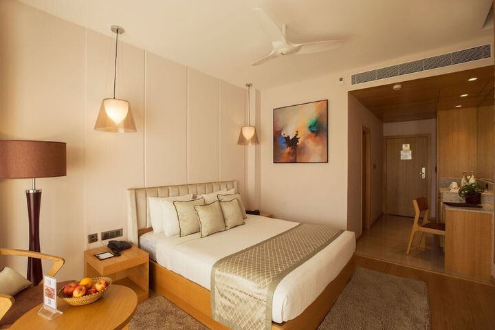 Room 10 of 53