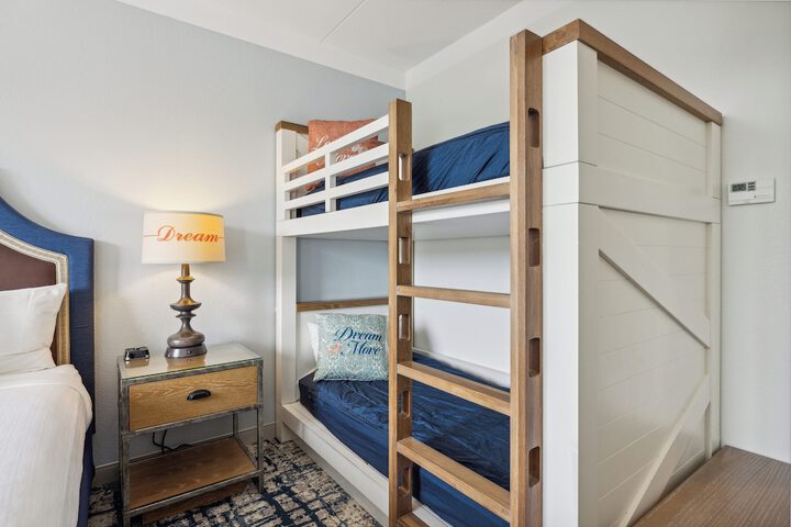 Room 26 of 57
