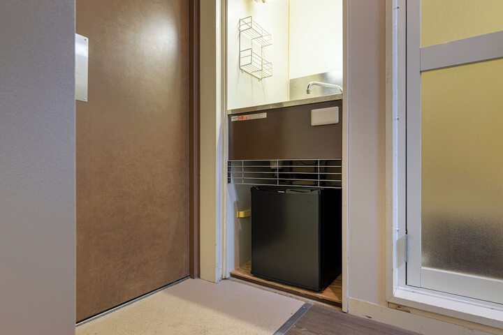 Room 14 of 57