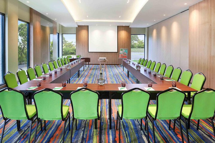 Meeting 33 of 37