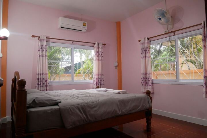 Room 7 of 39
