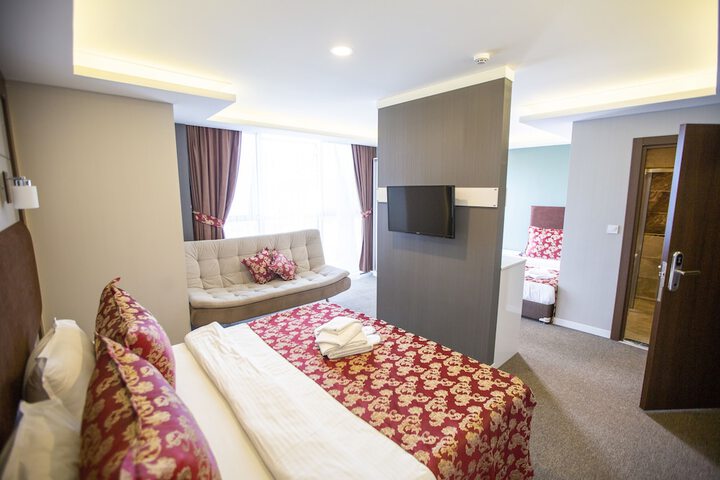 Room 19 of 54