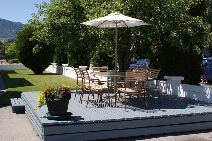 Terrace/Patio 31 of 40