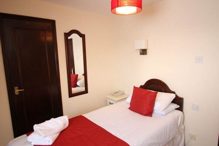 Room 74 of 140
