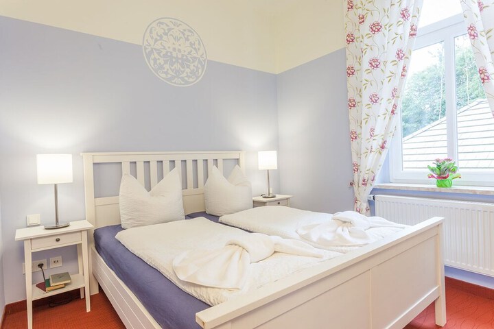 Room 16 of 51