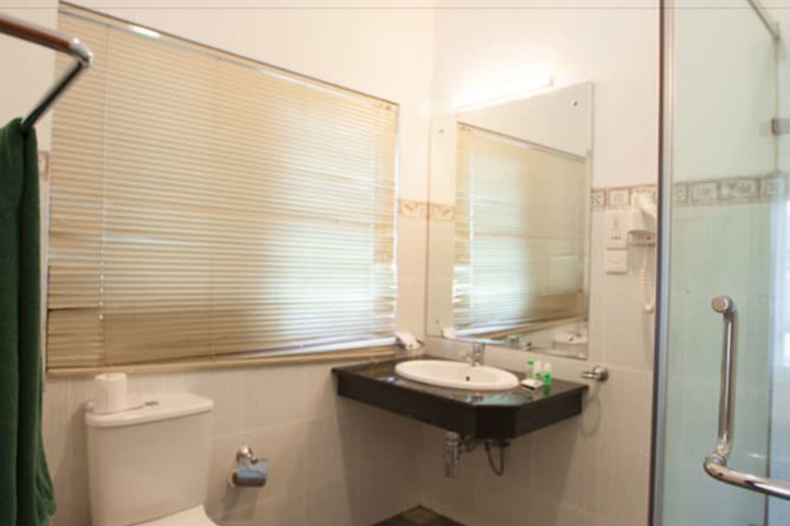 Clean Restrooms