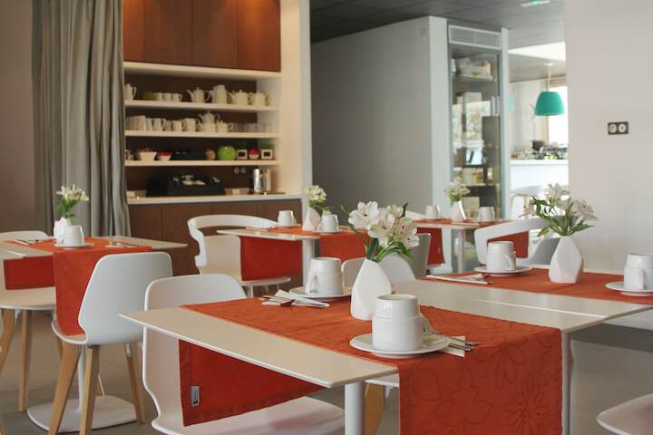 Breakfast/Coffee Service 45 of 72
