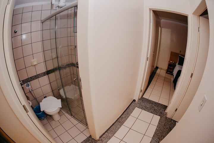 Room 27 of 55