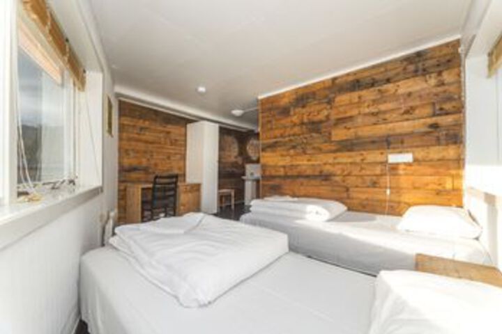 Room 19 of 36