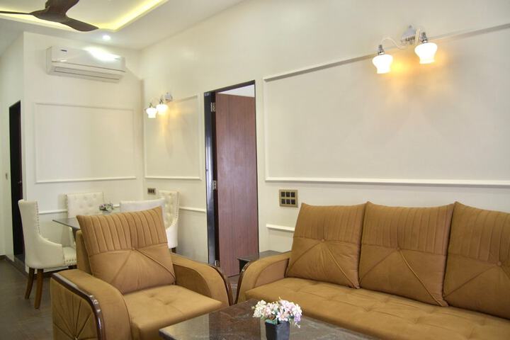 Room 54 of 106