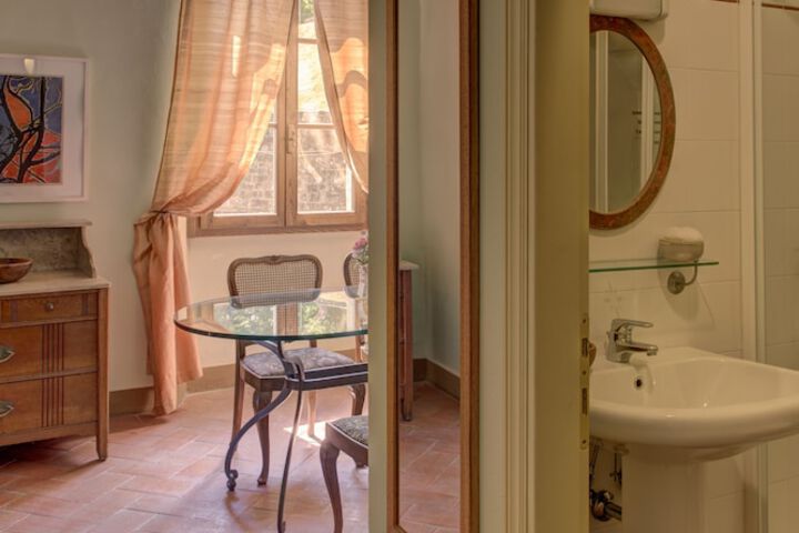 Room 20 of 30