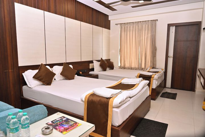 Room 37 of 114