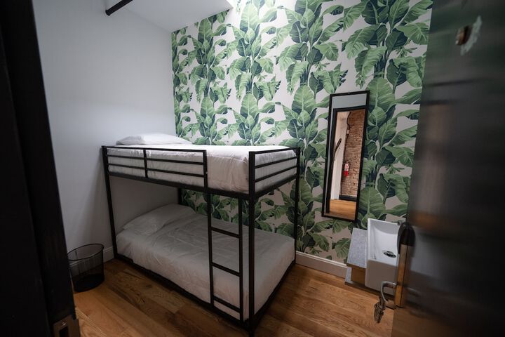 Room 7 of 46