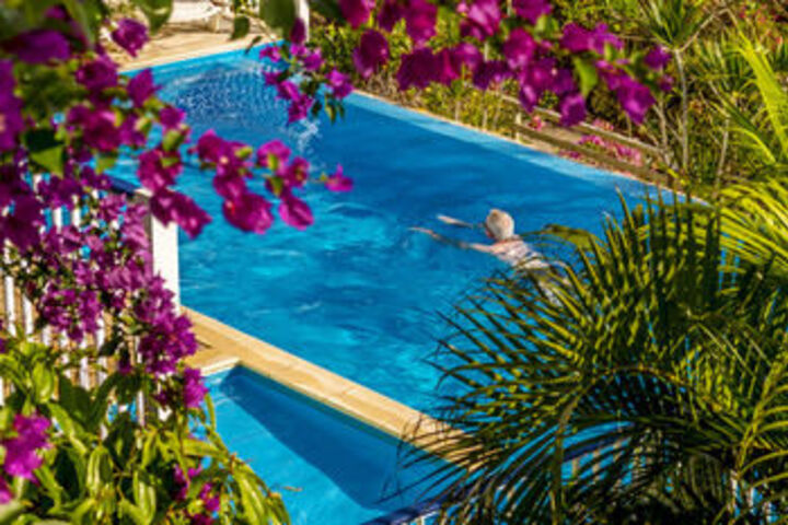 Pool 104 of 118