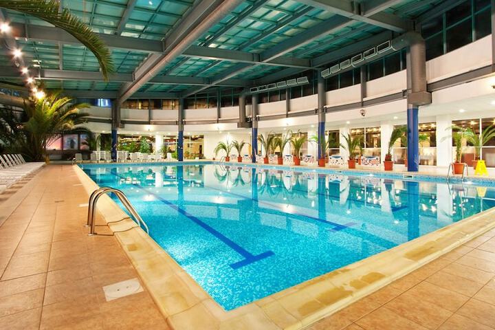 Hotel with Pool