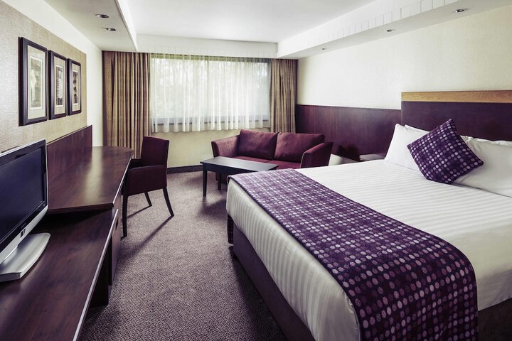 Room 8 of 39