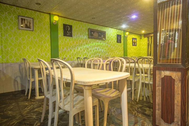 Dining 14 of 14
