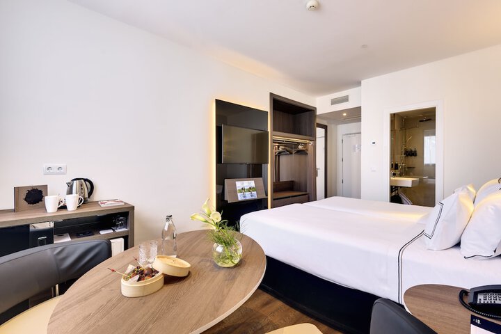 Room 29 of 127