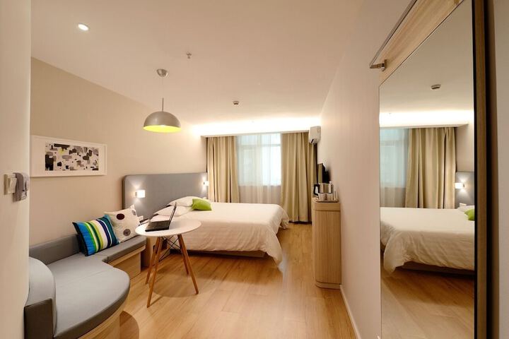 Hotel Apartment 24