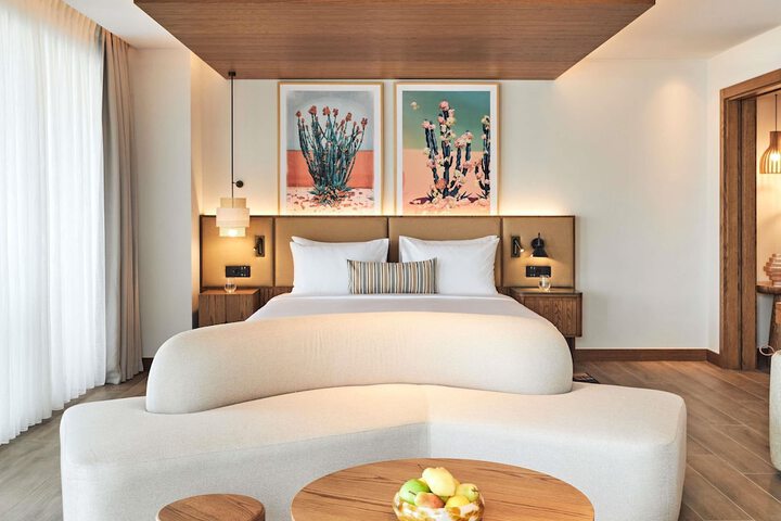 Room 48 of 162