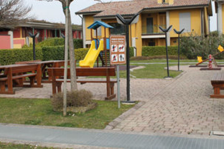 Childrens Activities 91 of 499