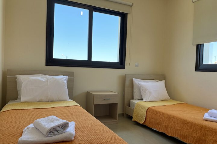 Room 27 of 131