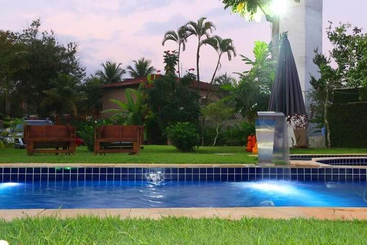 Pool 53 of 81