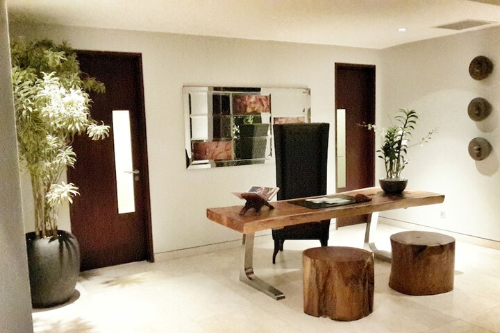 Hotel Interior 3 of 125