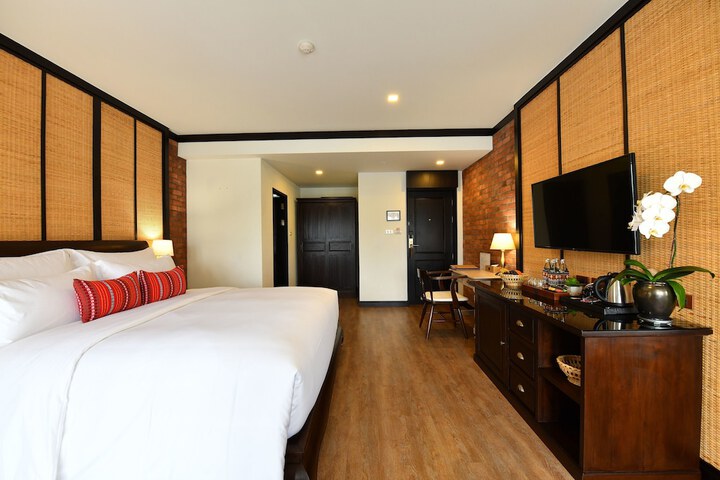 Room 7 of 89