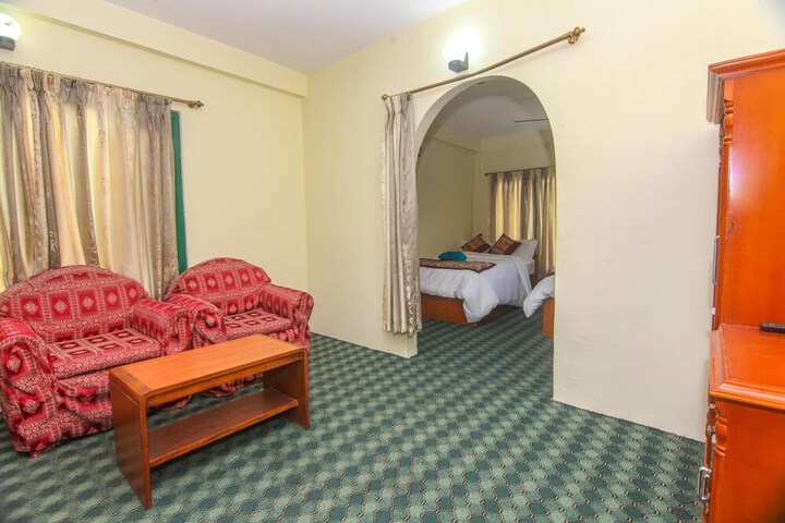 Room 15 of 43
