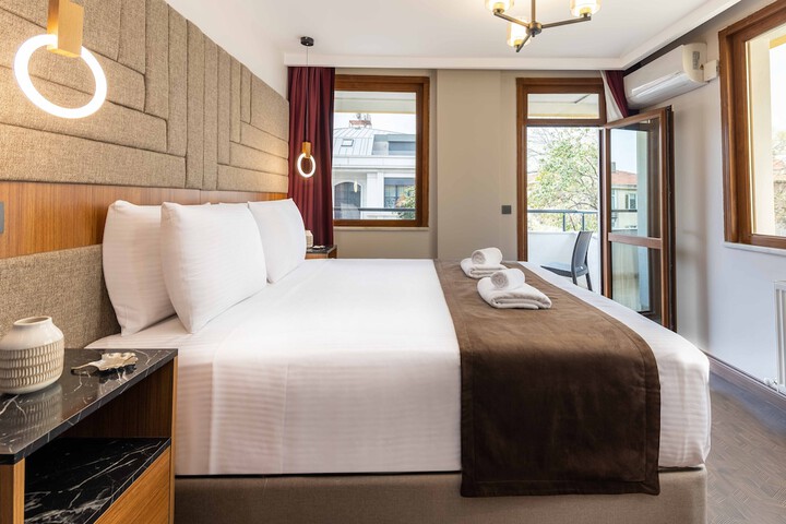 Room 21 of 87