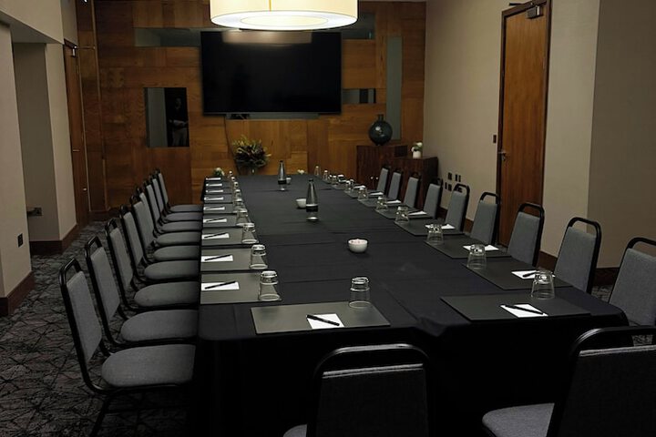 Business Center 46 of 60