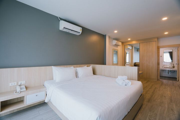 Room 19 of 129