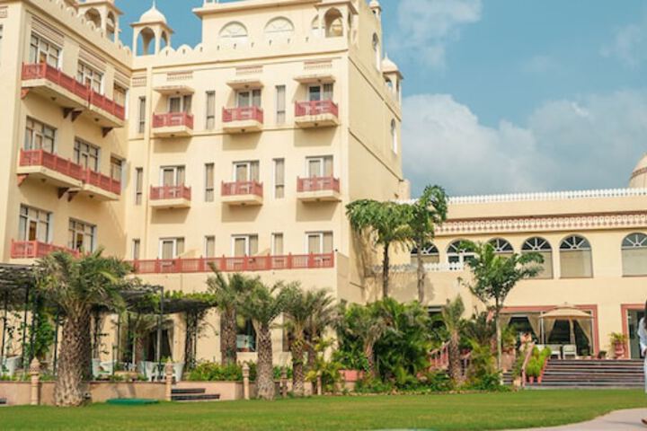 Hotel 77 of 77