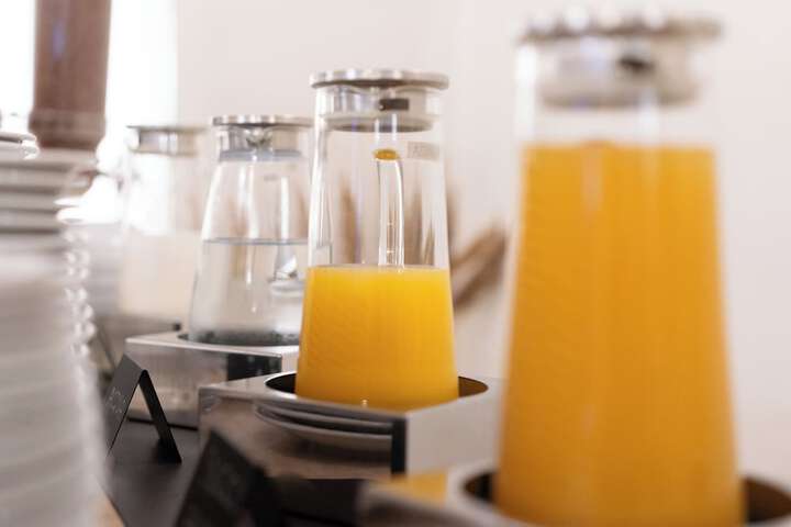 Breakfast/Coffee Service 52 of 75