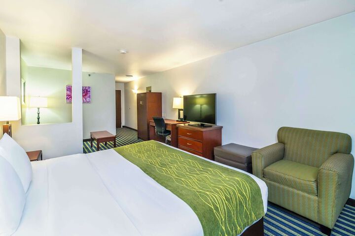Room 16 of 35
